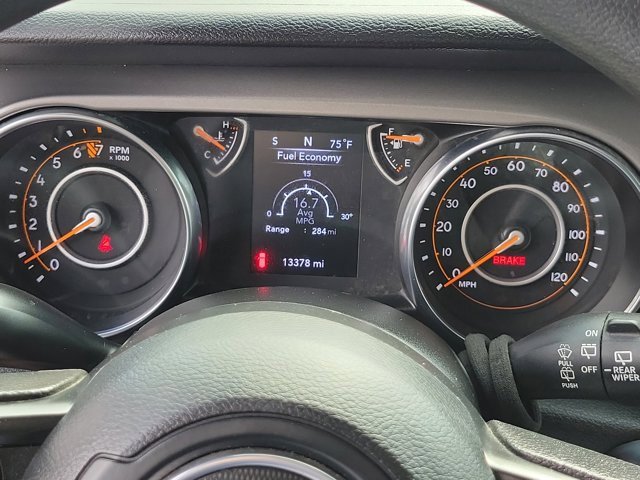 Used 2022 Jeep Wrangler Unlimited Sport image 26