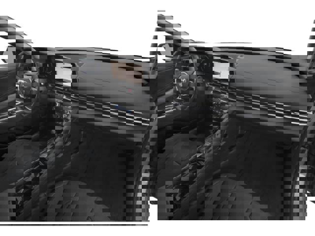 Used 2025 Hyundai Elantra SEL image 17