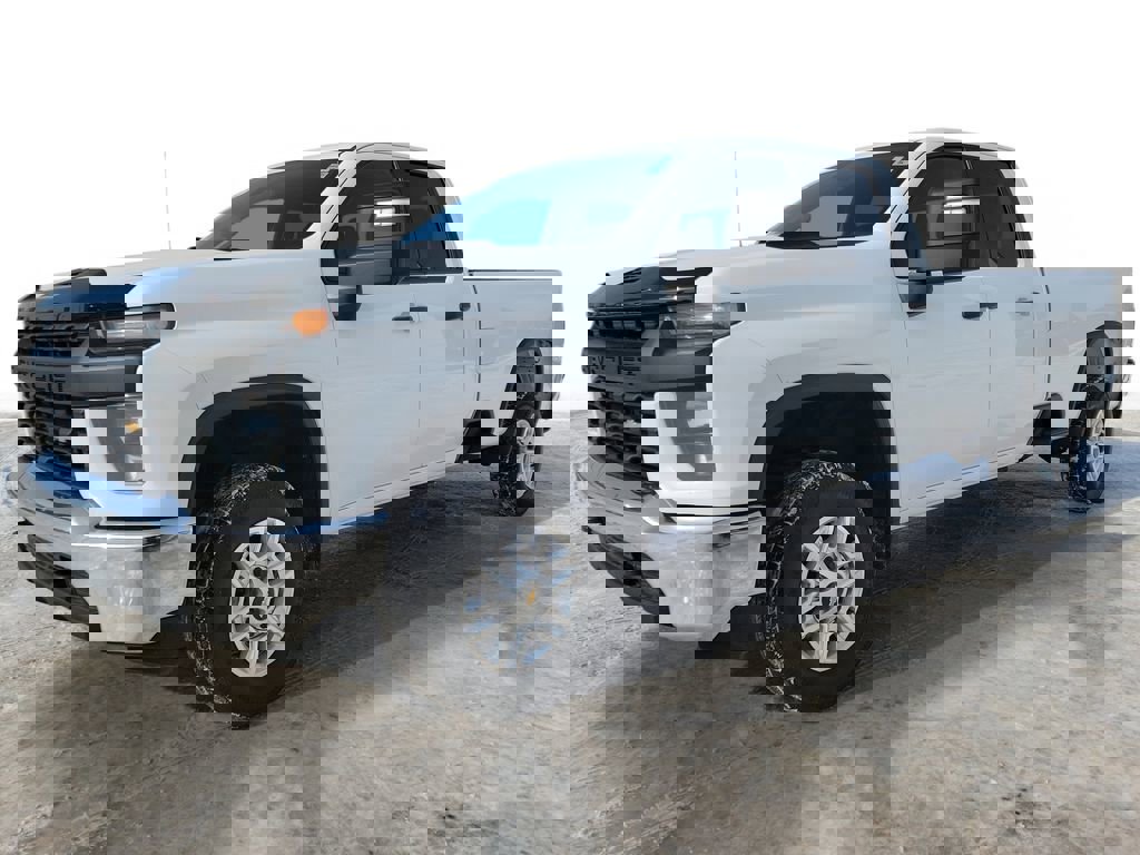 Used 2022 Chevrolet Silverado 2500 W/T w/ WT Convenience Package image 2