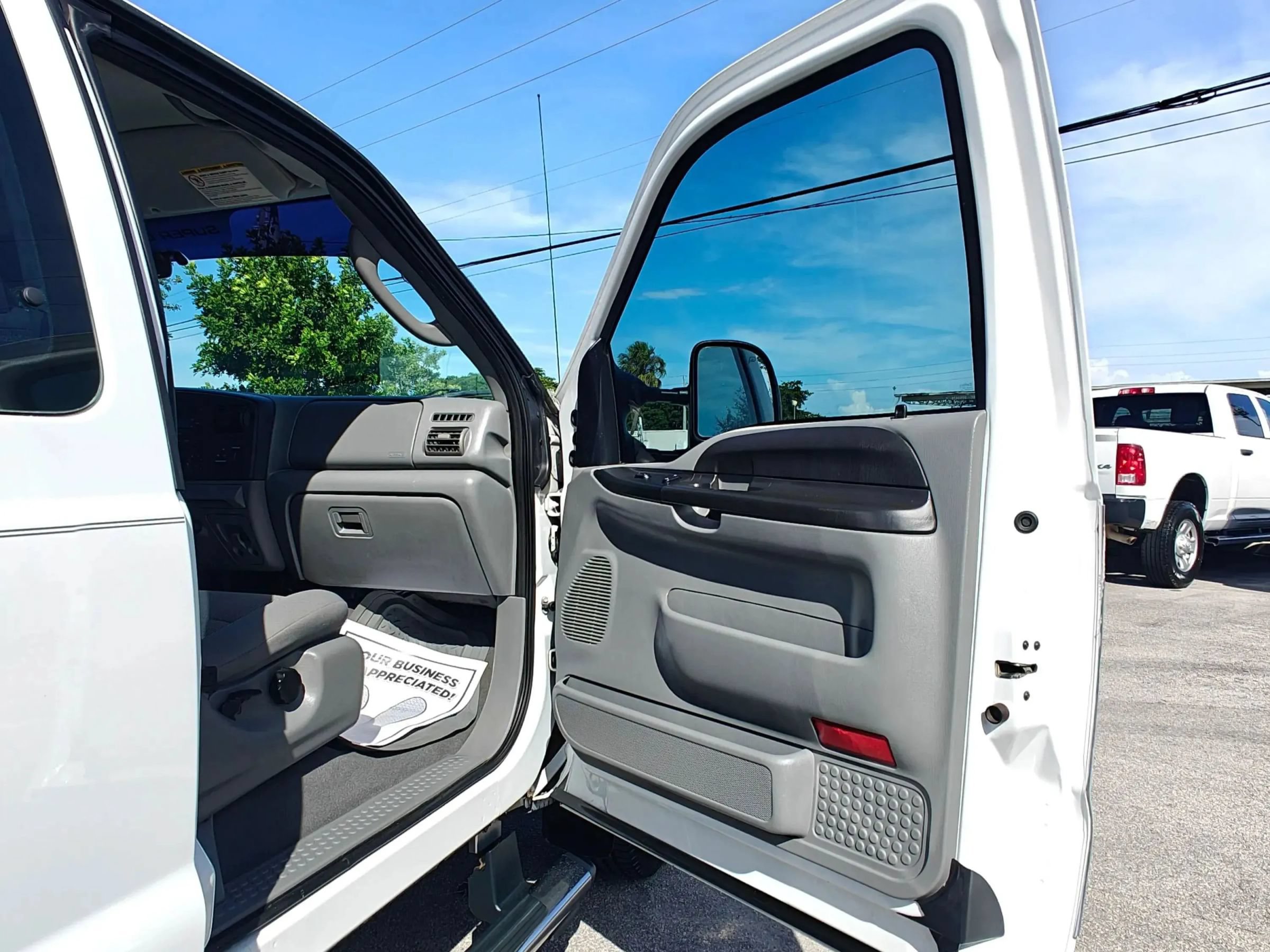 Used 2007 Ford F250 XLT AWD/4WD image 13