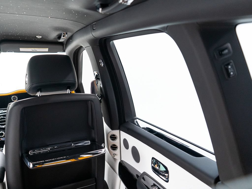 Certified 2026 Rolls-Royce Cullinan AWD/4WD image 32