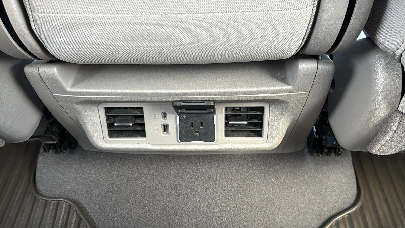 Used 2023 Chevrolet Silverado 1500 LT w/ All Star Edition Plus image 15