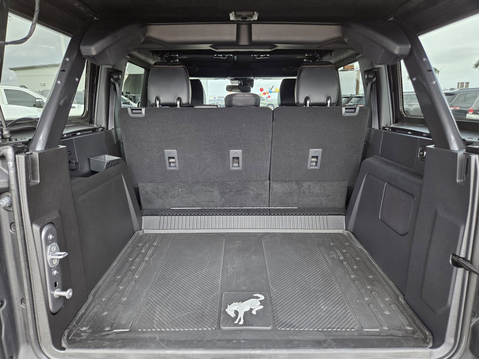 Used 2024 Ford Bronco Badlands AWD/4WD image 29