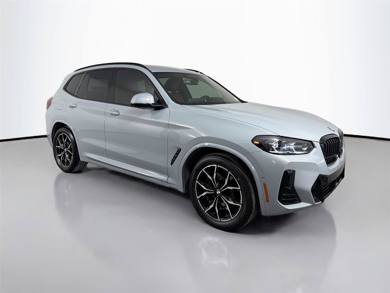 Certified 2023 BMW X3 sDrive30i w/ M Sport Package RWD image 4