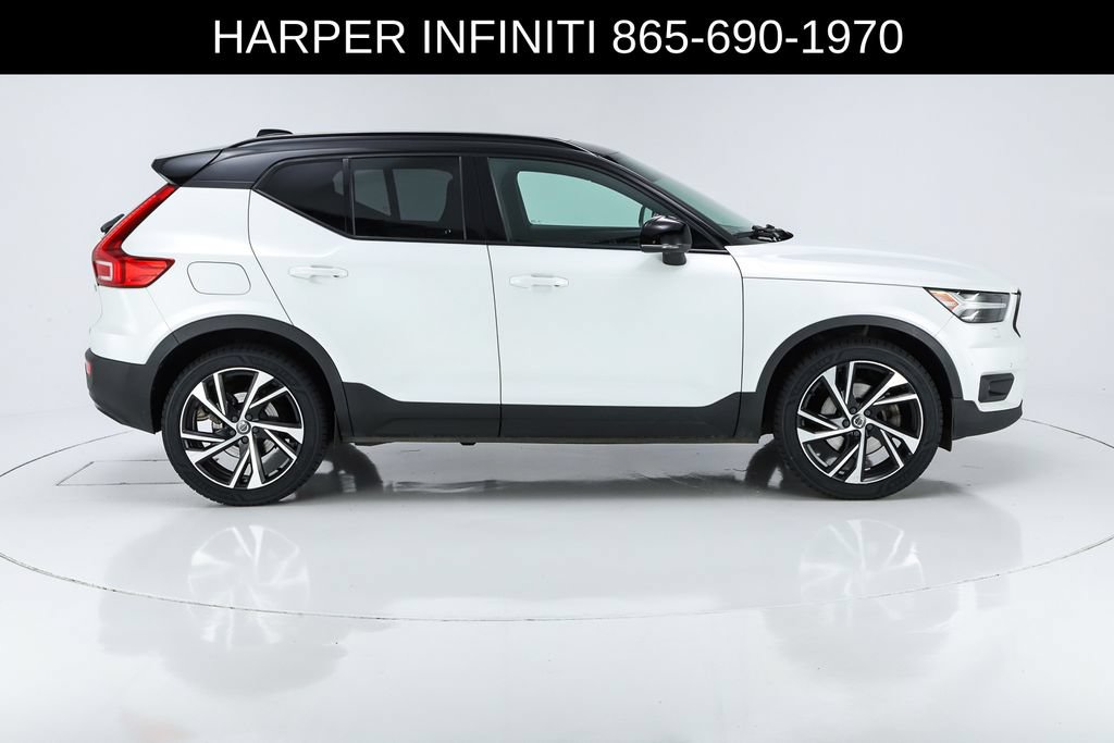 Used 2021 Volvo XC40 T5 R-Design AWD/4WD image 11