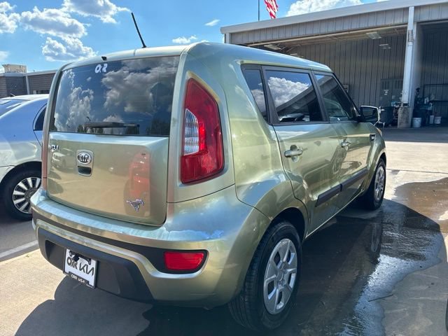 Used 2012 Kia Soul FWD image 5