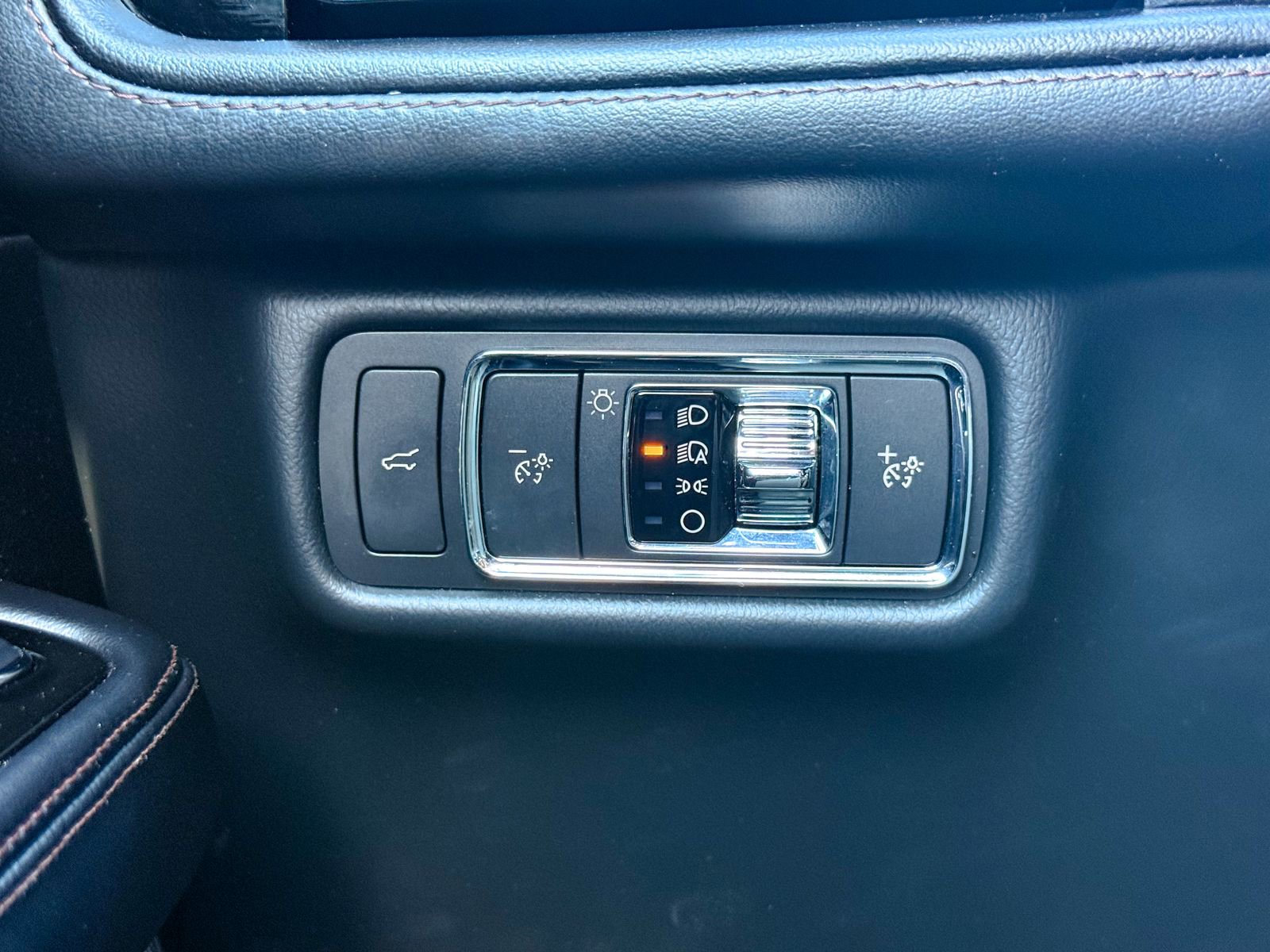 Used 2022 Lincoln Aviator Reserve w/ Equipment Group 201A image 34