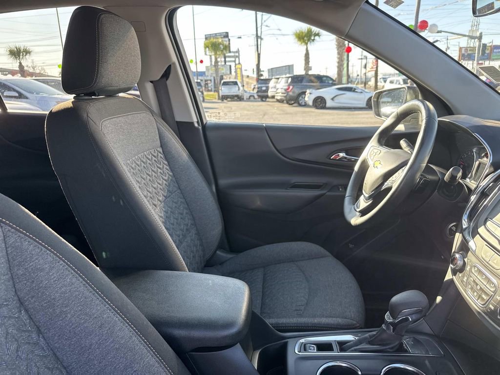 Used 2024 Chevrolet Equinox LT image 11