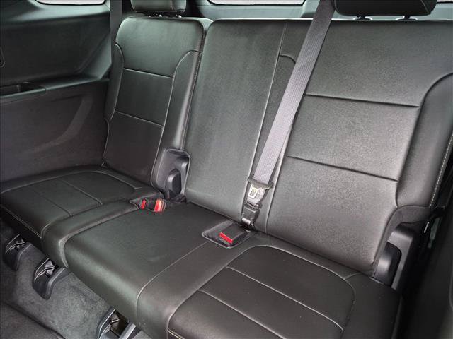 Used 2023 Chevrolet Traverse LT FWD image 27