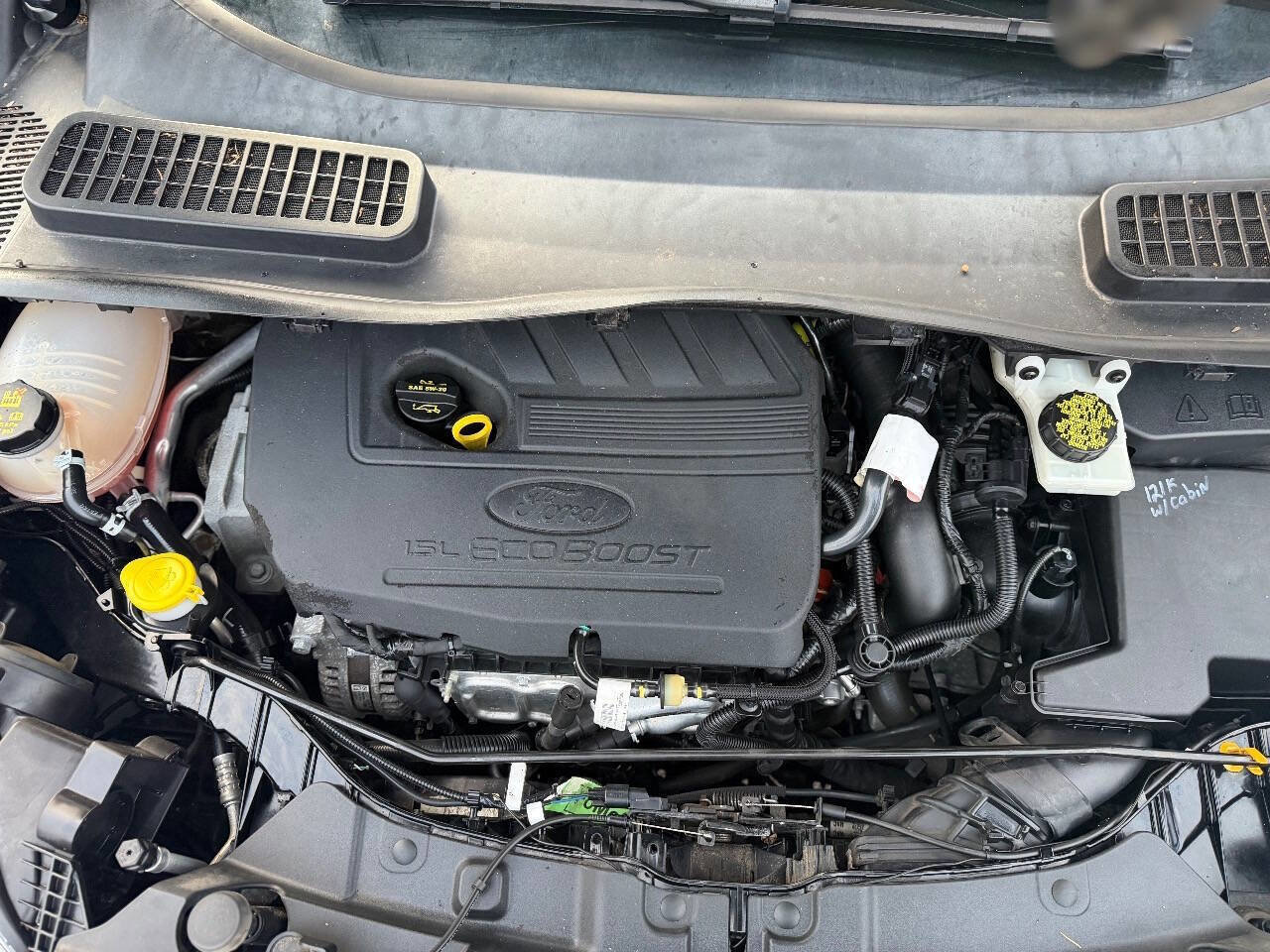 Used 2017 Ford Escape SE image 17