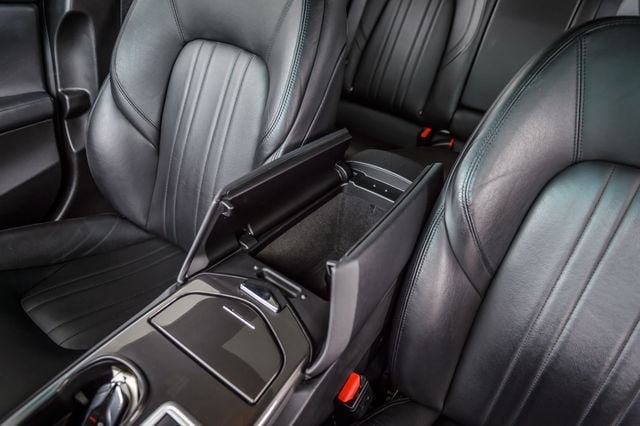 Used 2016 Maserati Ghibli RWD image 33
