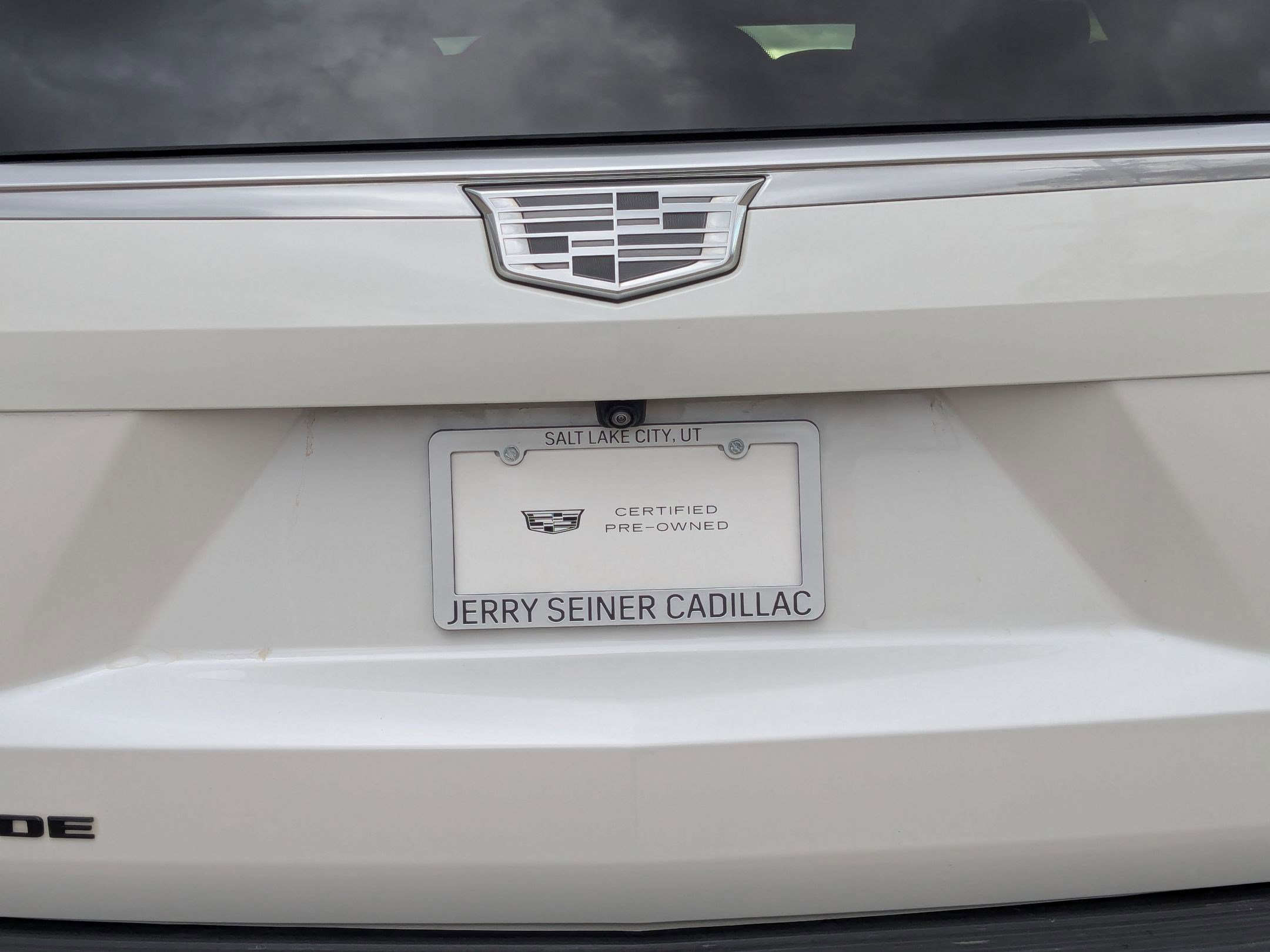 Certified 2021 Cadillac Escalade Luxury image 14