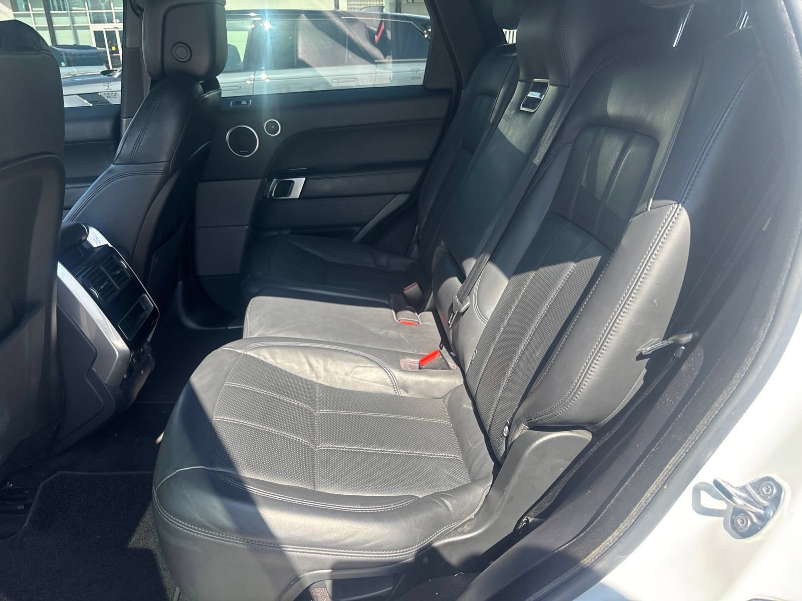 Used 2020 Land Rover Range Rover Sport HSE AWD/4WD image 14