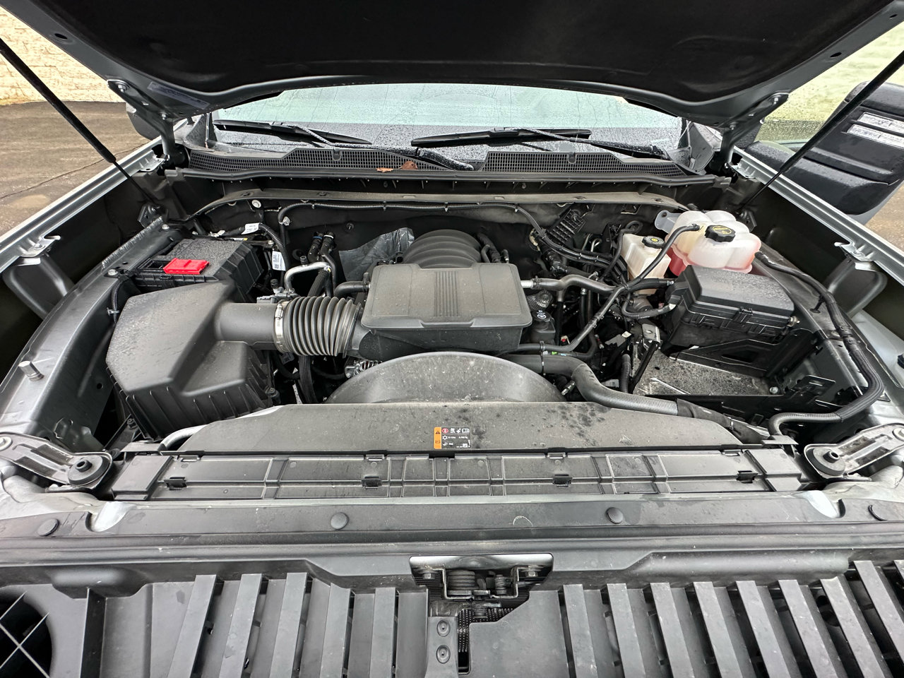 Used 2025 Chevrolet Silverado 2500 LT w/ Convenience Package image 17