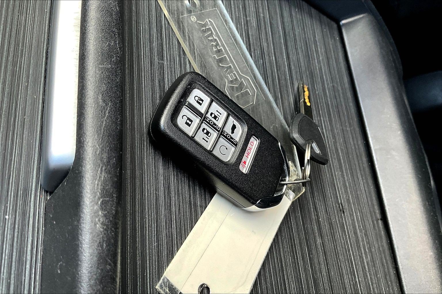 Used 2024 Honda Odyssey Touring image 29