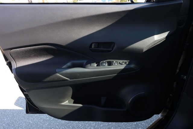 New 2025 Nissan Kicks Play S image 23