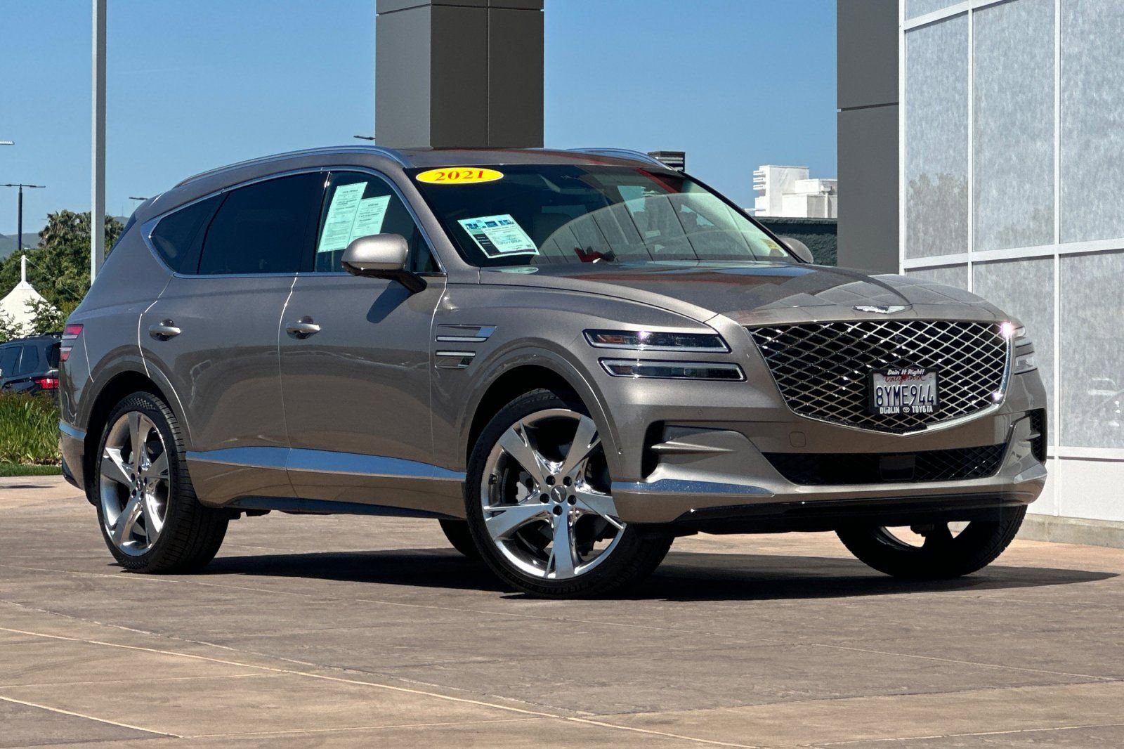 Used 2021 Genesis GV80 2.5T w/ Prestige Package 04 image 2