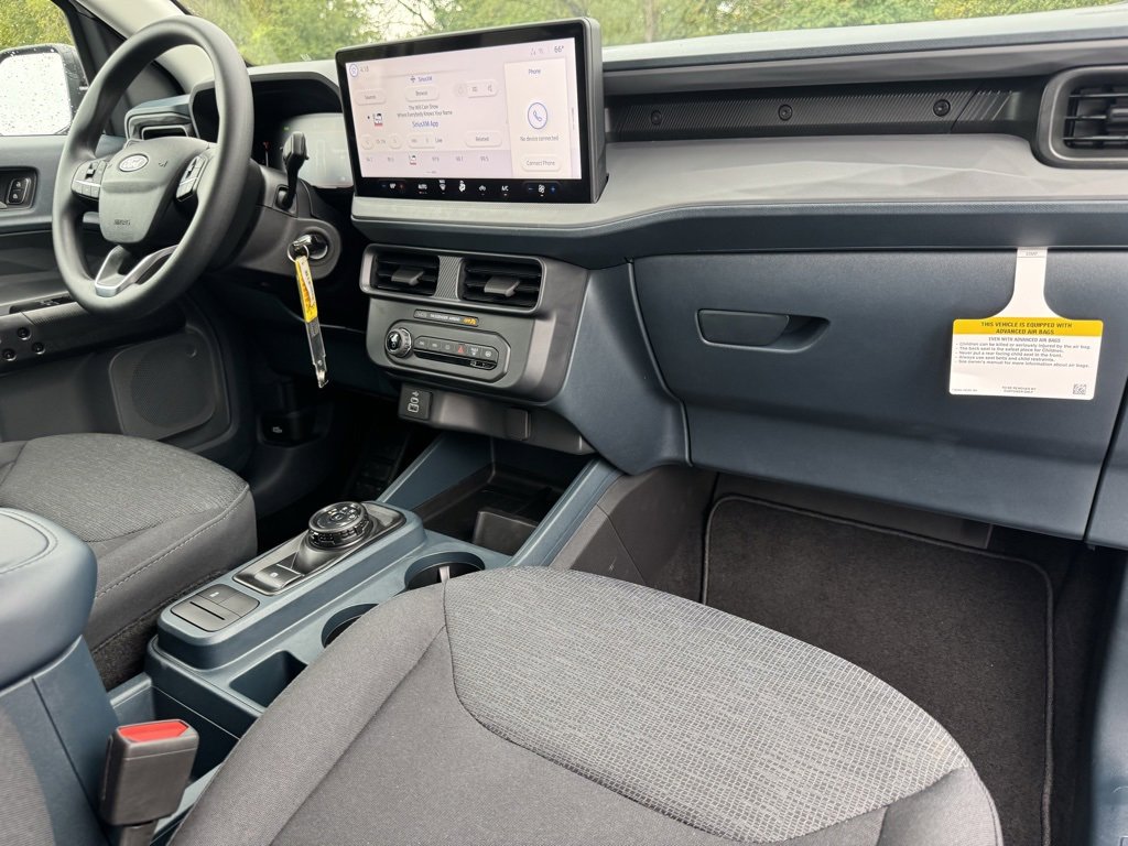 New 2025 Ford Maverick XL image 18