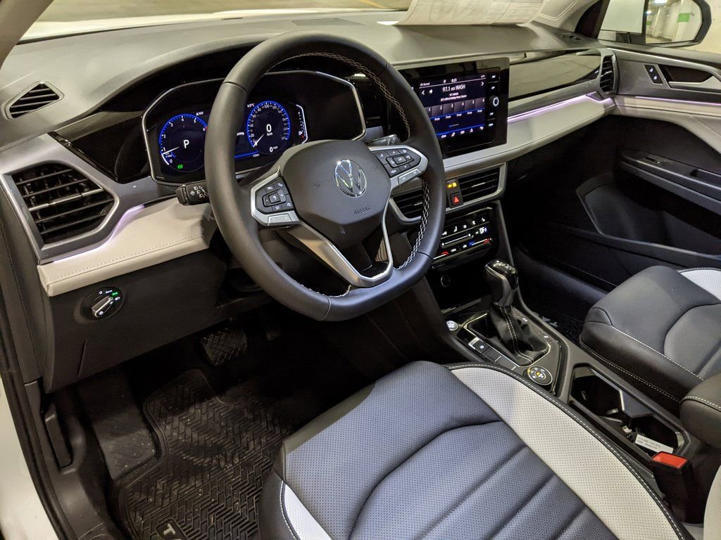 New 2026 Volkswagen Taos SEL AWD/4WD image 8