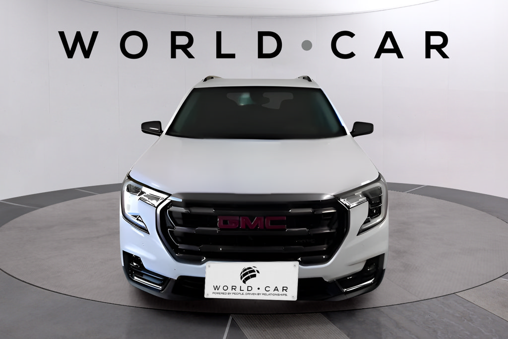 Used 2024 GMC Terrain AT4 w/ Tech Package AWD/4WD image 8
