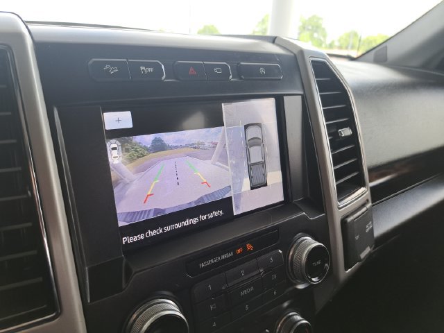 Used 2019 Ford F150 Lariat w/ Equipment Group 502A Luxury AWD/4WD image 11