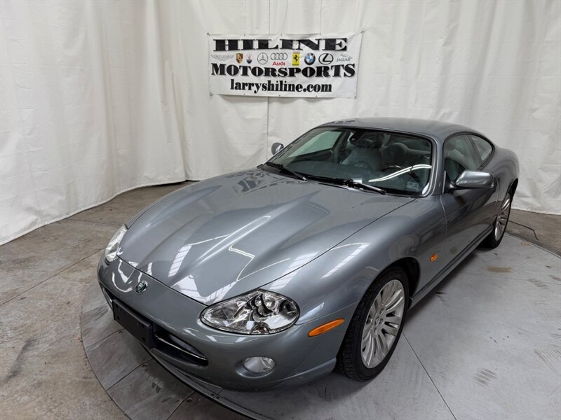 Used 2005 Jaguar XK8 Coupe RWD image 3