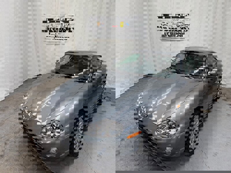 Used 2005 Jaguar XK8 Coupe image 3