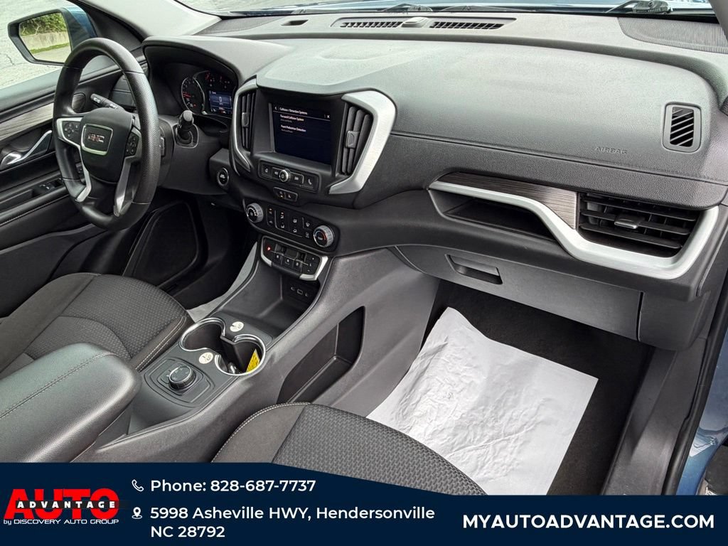 Used 2024 GMC Terrain SLE AWD/4WD image 27