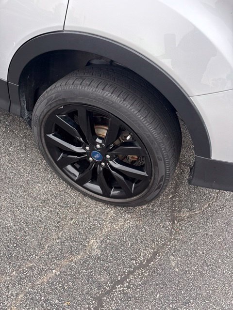 Certified 2019 Ford Escape SE FWD image 9