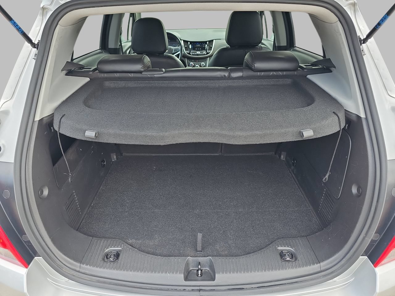 Used 2019 Chevrolet Trax LT w/ LT Convenience Package FWD image 15