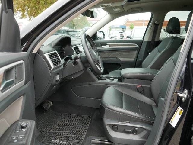 Certified 2023 Volkswagen Atlas SEL AWD/4WD image 13