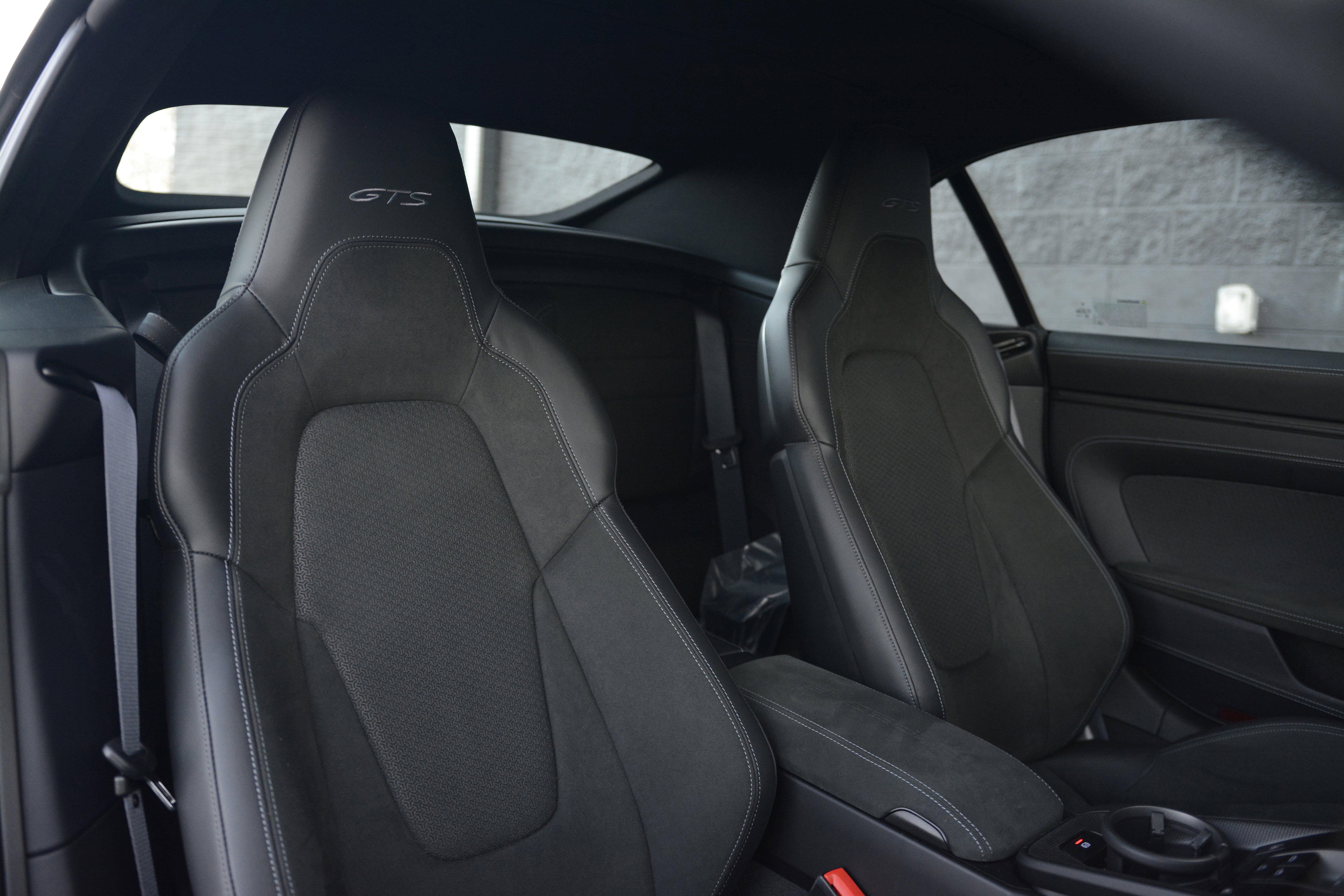 Certified 2025 Porsche 911 Carrera 4 GTS AWD/4WD image 29