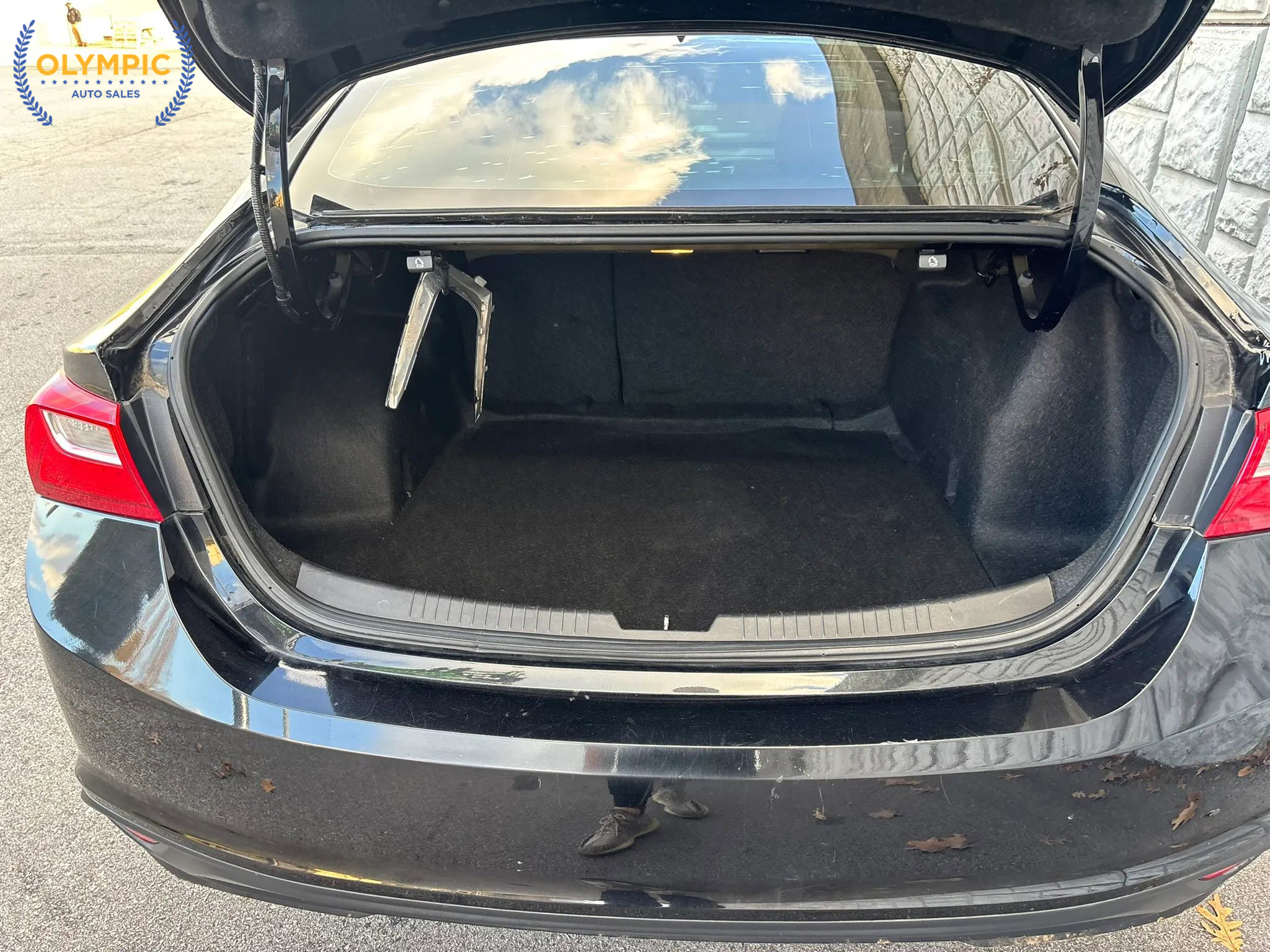 Used 2014 Chevrolet Impala LT w/ Convenience Package image 42