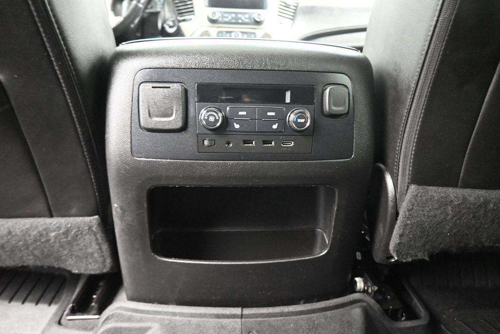 Used 2019 GMC Yukon XL Denali w/ Denali Ultimate Package AWD/4WD image 35
