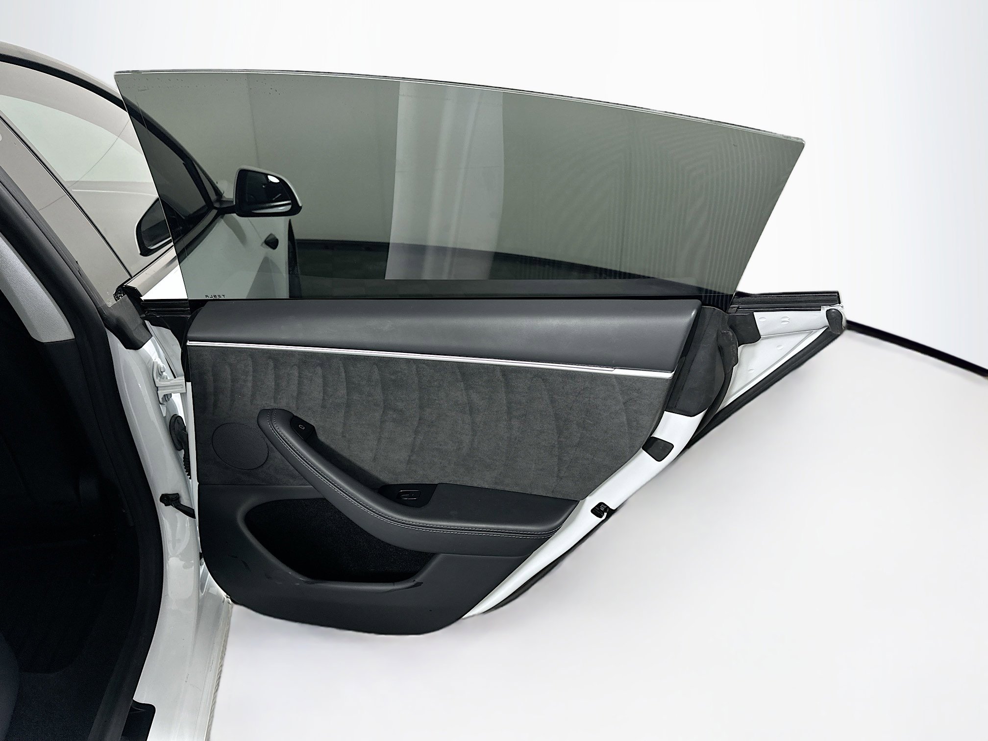 Used 2024 Tesla Model 3 Long Range image 31