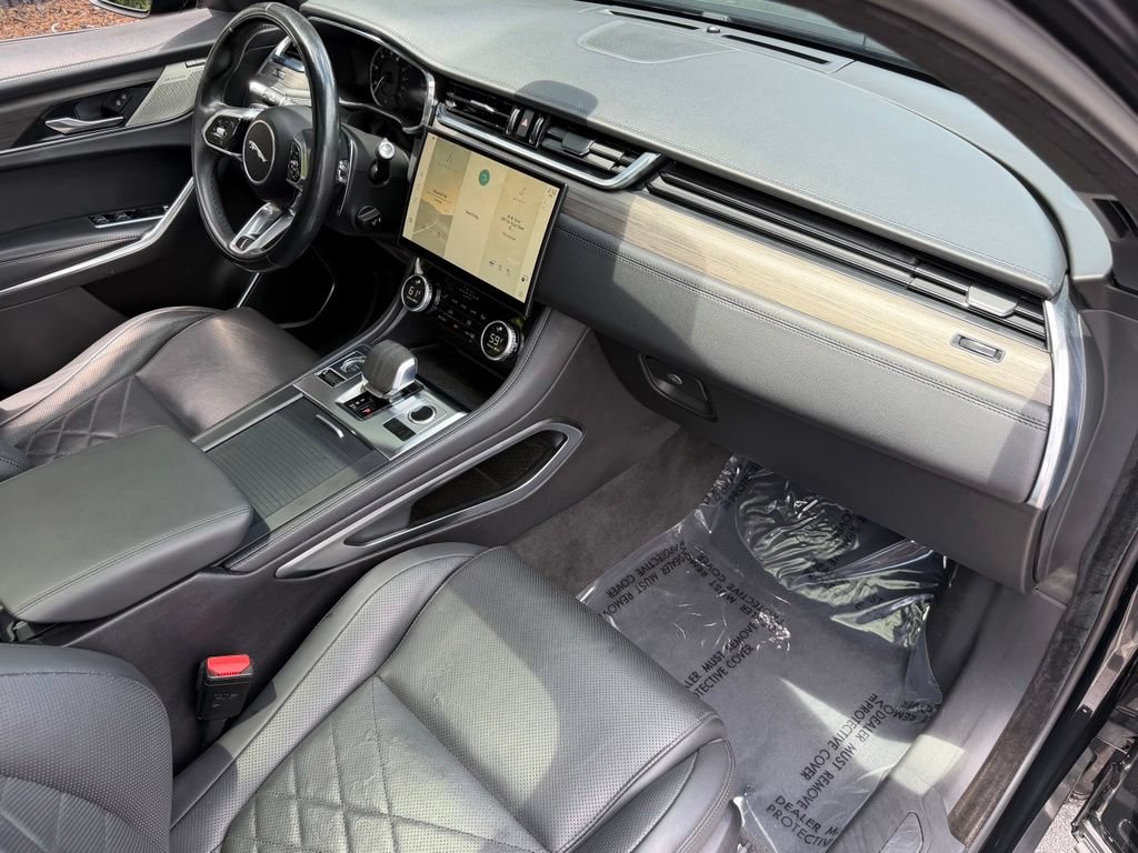 Used 2022 Jaguar F-PACE S AWD/4WD image 33
