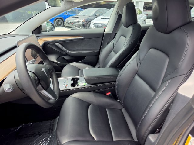 Used 2023 Tesla Model 3 Standard Range RWD image 19