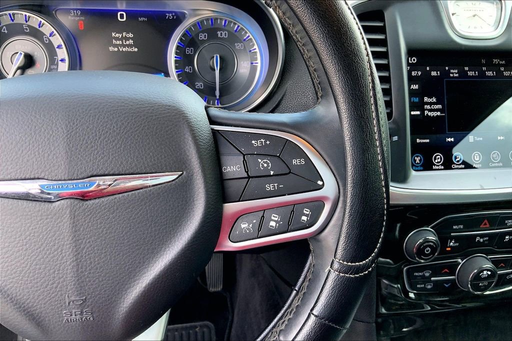Used 2017 Chrysler 300 C w/ Safetytec Plus Group RWD image 12