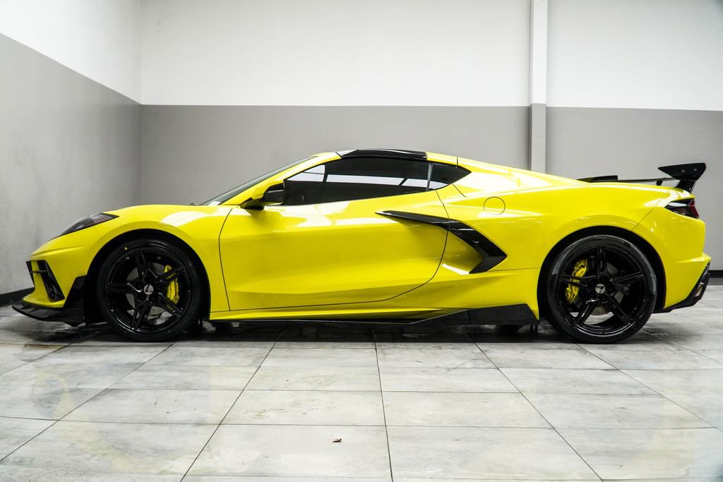 Used 2020 Chevrolet Corvette Stingray Preferred Cpe w/ 2LT Preferred Equipment Group image 11