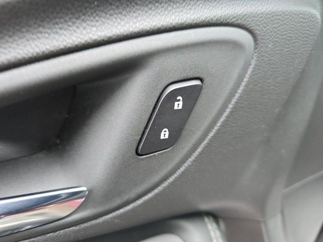 Certified 2023 Buick Encore GX Select w/ Experience Buick Package image 19