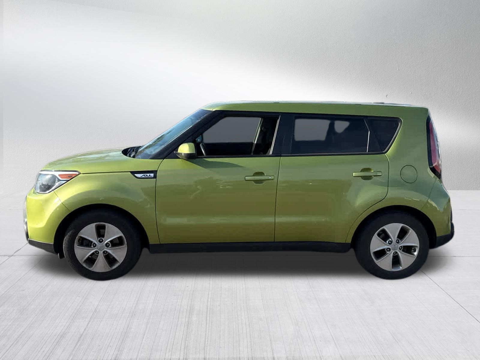 Used 2015 Kia Soul FWD image 4