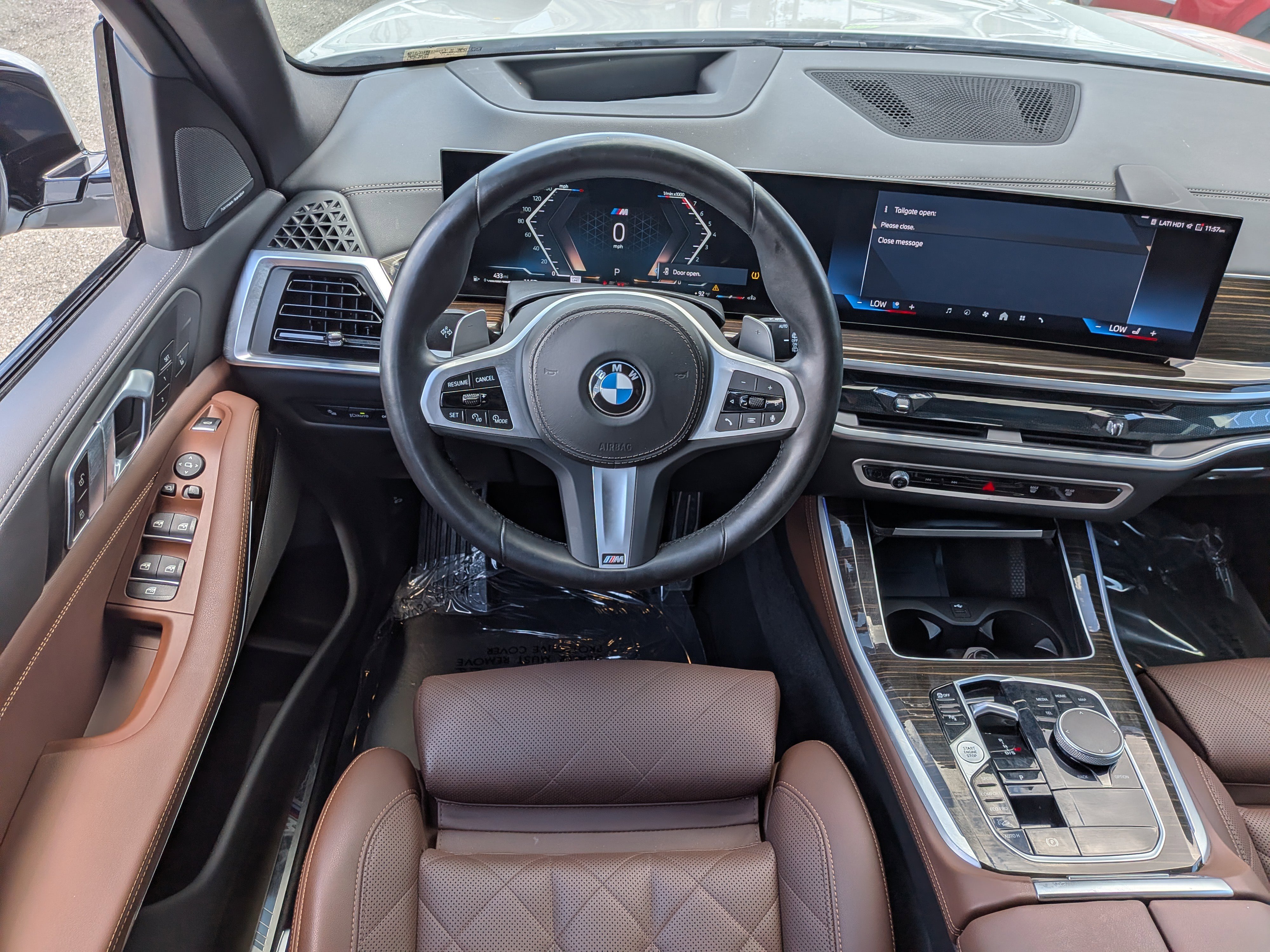 Used 2026 BMW X5 xDrive40i w/ M Sport Package AWD/4WD image 19