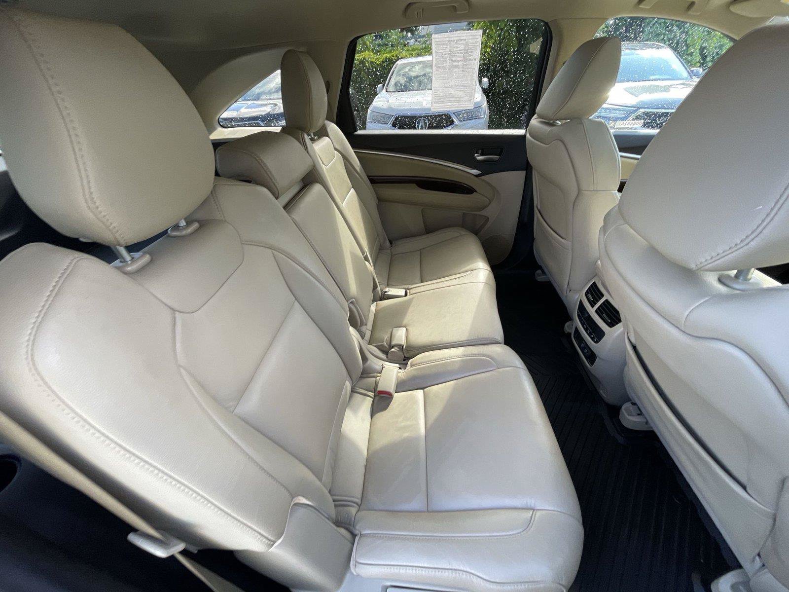 Used 2020 Acura MDX SH-AWD image 22