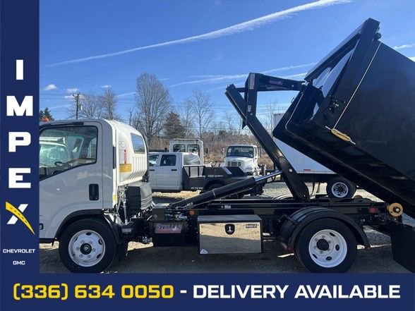 Used 2024 Chevrolet Low Cab Forward RWD image 1