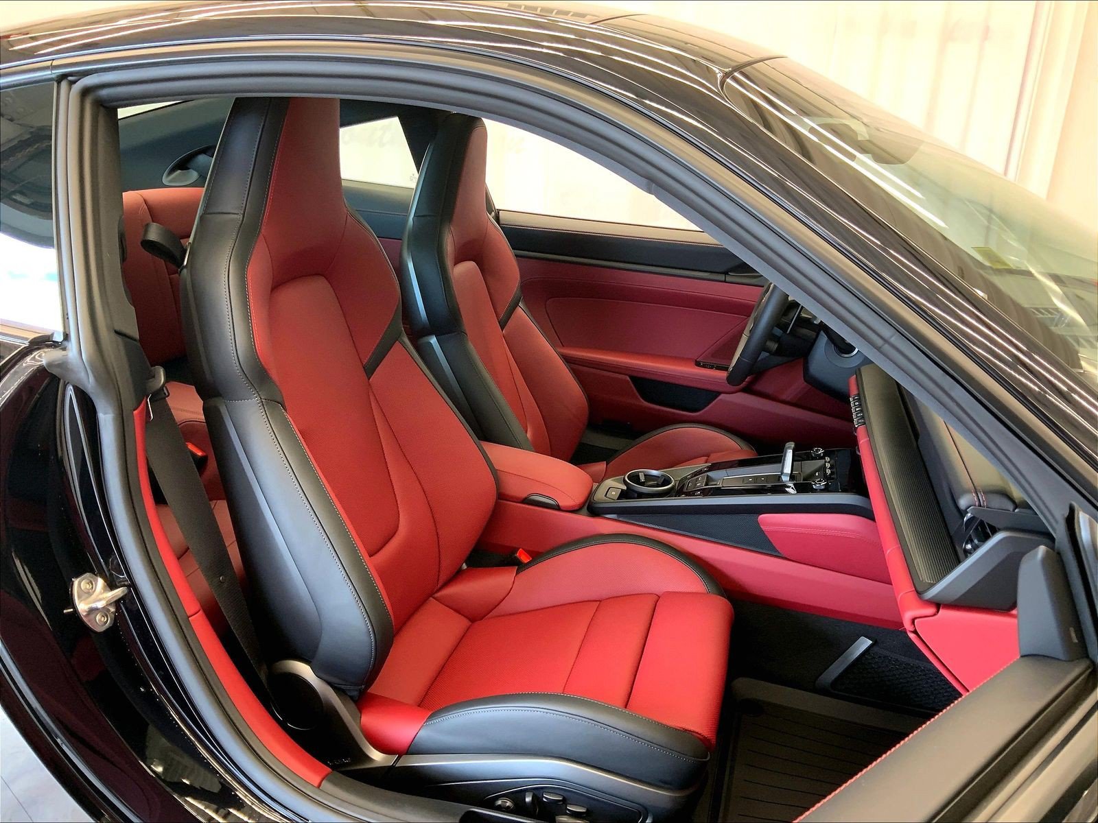 Used 2026 Porsche 911 Carrera S RWD image 19