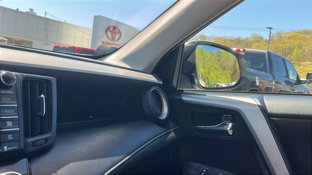 Certified 2017 Toyota RAV4 Platinum w/ All Weather Liner Package AWD/4WD image 18