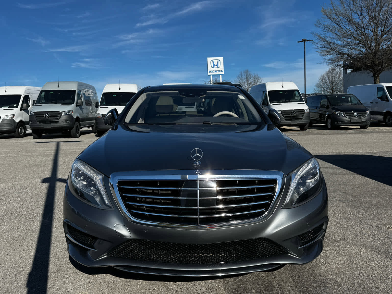 Used 2016 Mercedes-Benz S 550 Sedan image 2