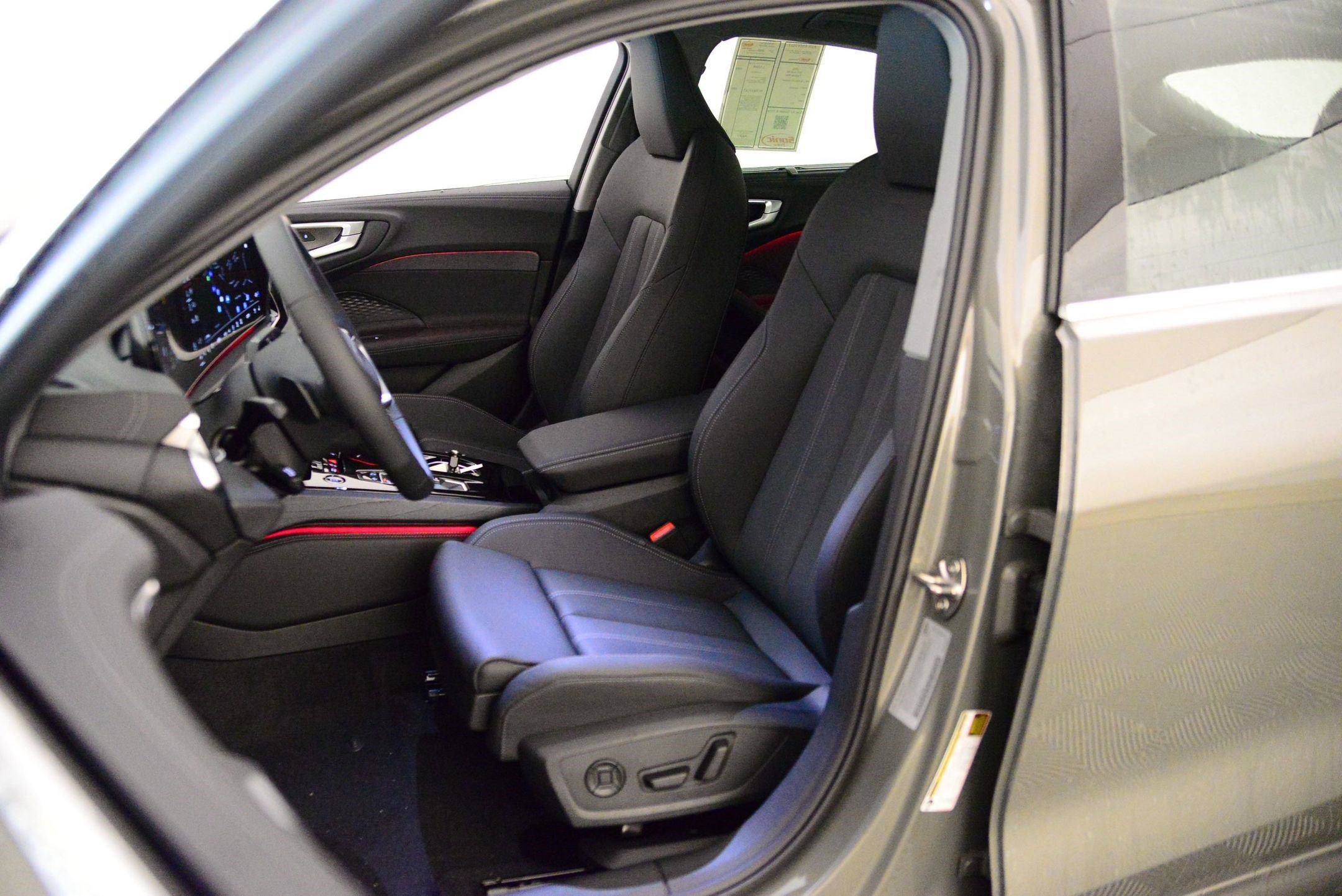 New 2025 Audi A5 Premium Plus w/ Premium Plus AWD/4WD image 4