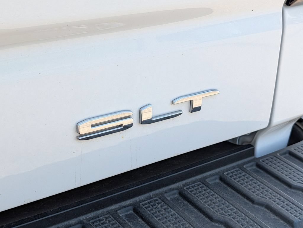Used 2024 GMC Sierra 1500 SLT AWD/4WD image 12