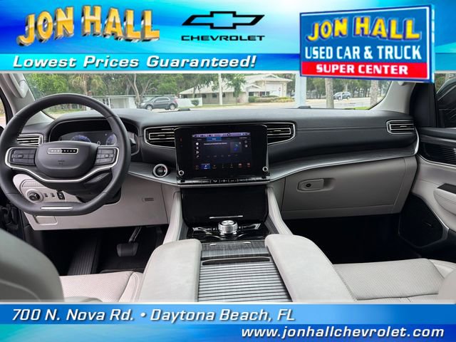 Used 2023 Jeep Wagoneer Series II w/ Premium Group I AWD/4WD image 28